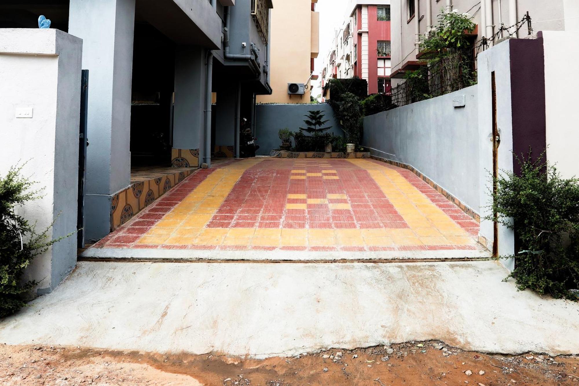 Hotel O Casa Midland Bhubaneswar Buitenkant foto